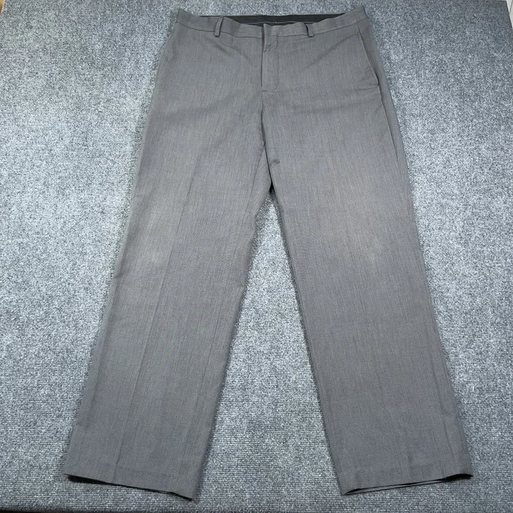 Van Heusen Mens Gray Blazer Birdseye 2-Piece Suit Set 46R / 38x32 Pants Office
